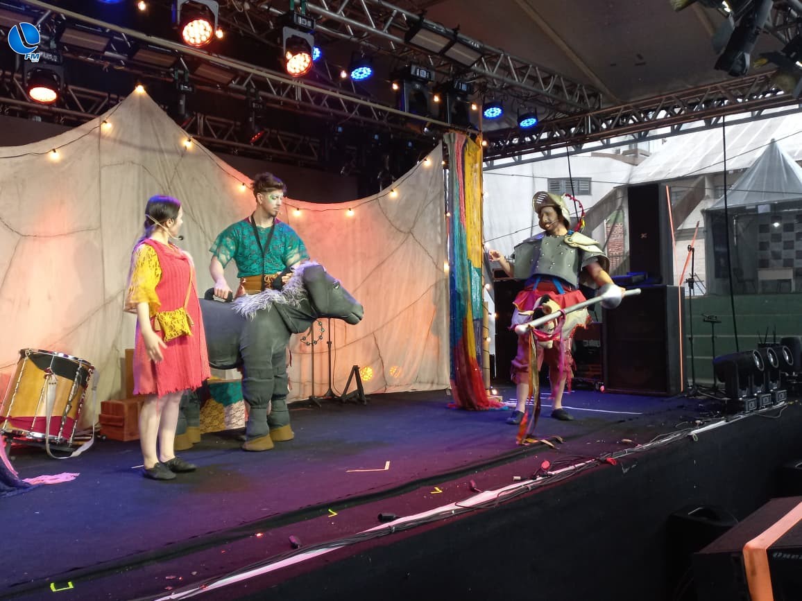 3º dia da Feira Regional do Livro e Cultura na Praça 2025